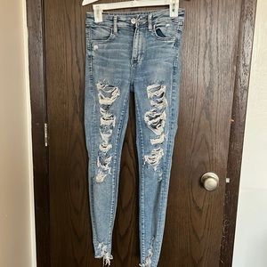 American eagle distressed skinny jeans